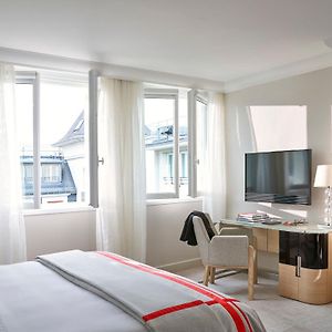 Large Single Room